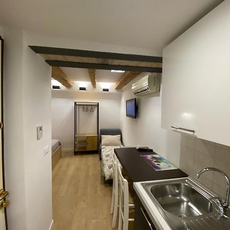 Oasi Central - Appartamento In Pieno Centro ترييستي المظهر الخارجي الصورة